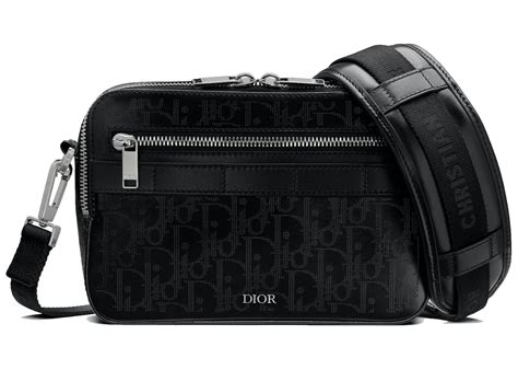 dior messenger pouch black